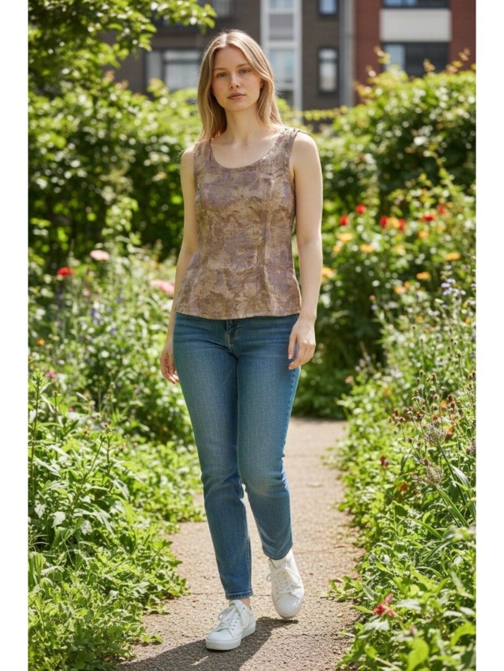 Vintage Susanna Beverly Hills Floral Brocade Tank Top Blouse Sleeveless Side Zip